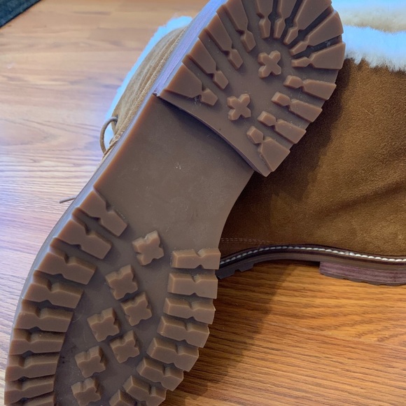 Madewell Clair Boot in Shearling-Lined Suede - Picture 4 of 5